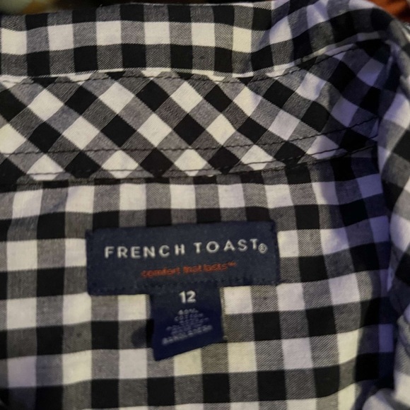 Boys button up - Picture 2 of 2